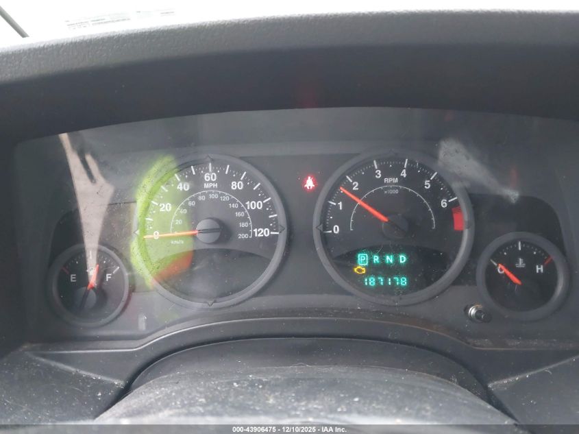 2007 Jeep Compass Limited VIN: 1J8FF57W77D598079 Lot: 43906475