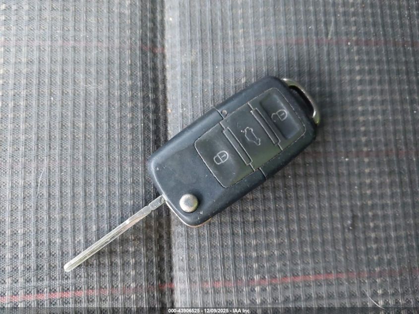 2009 Volkswagen Gti 2-Door VIN: WVWEV71K49W103674 Lot: 43906525