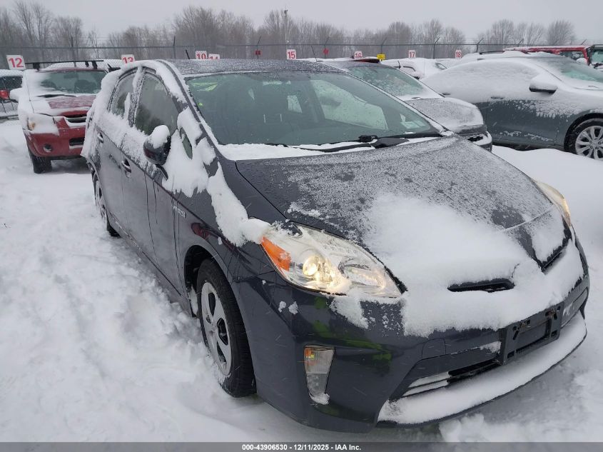 TOYOTA PRIUS