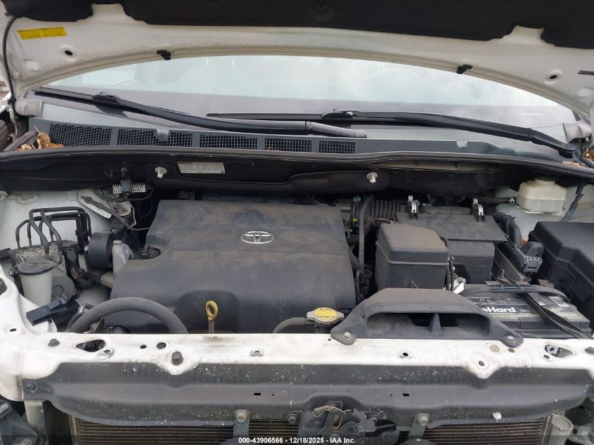 2013 Toyota Sienna Xle V6 8 Passenger VIN: 5TDYK3DC9DS379750 Lot: 43906566