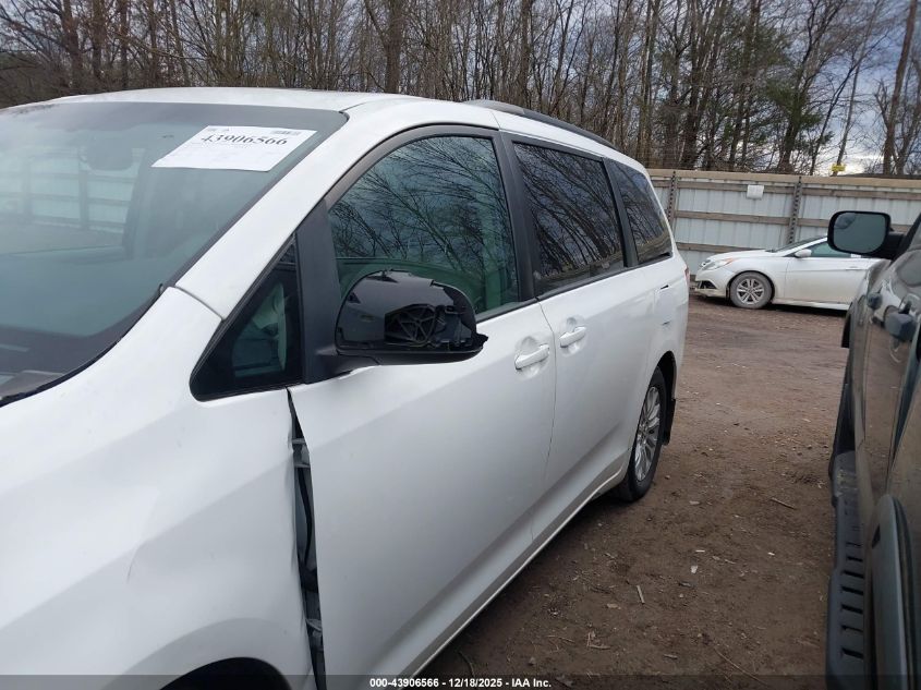 2013 Toyota Sienna Xle V6 8 Passenger VIN: 5TDYK3DC9DS379750 Lot: 43906566