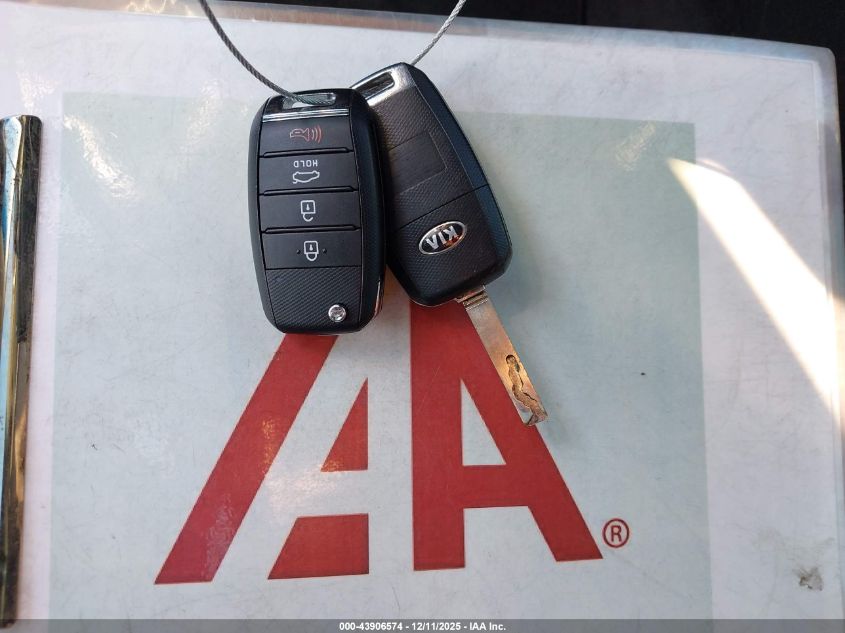 2020 Kia Optima Lx VIN: 5XXGT4L34LG390445 Lot: 43906574