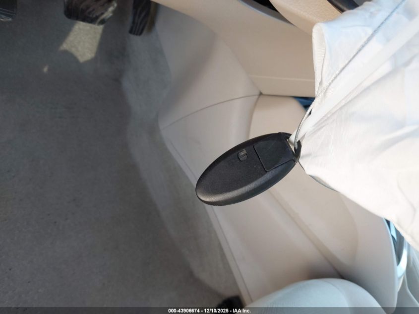 2015 Nissan Rogue Sv VIN: KNMAT2MT7FP575997 Lot: 43906674