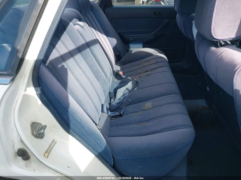 1991 Toyota Camry Dlx VIN: 4T1SV21EXMU335440 Lot: 43906763