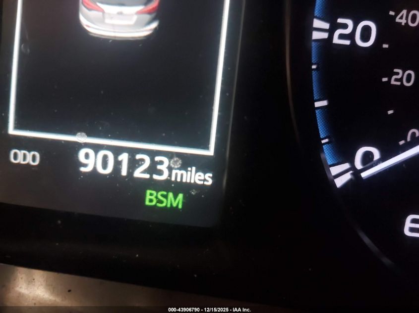 2018 Toyota Rav4 Xle VIN: JTMRFREV3JJ204172 Lot: 43906790