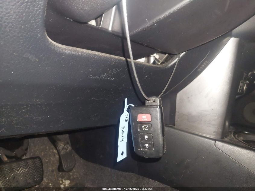 2018 Toyota Rav4 Xle VIN: JTMRFREV3JJ204172 Lot: 43906790