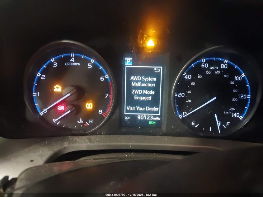 2018 Toyota Rav4 Xle VIN: JTMRFREV3JJ204172 Lot: 43906790