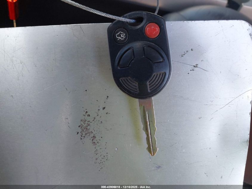 2008 Ford Escape Xlt VIN: 1FMCU03188KA76843 Lot: 43906818