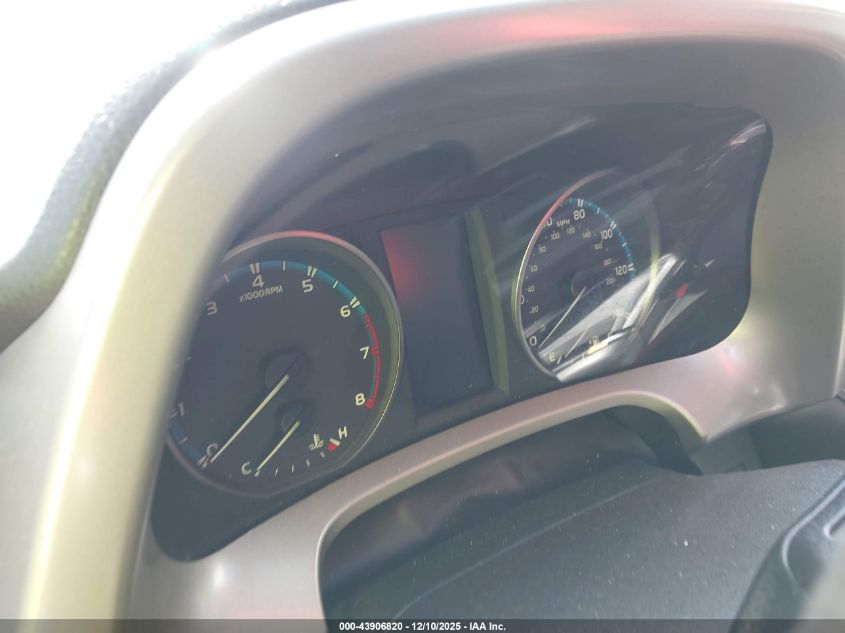 2018 Toyota Rav4 Xle VIN: 2T3WFREV6JW414947 Lot: 43906820