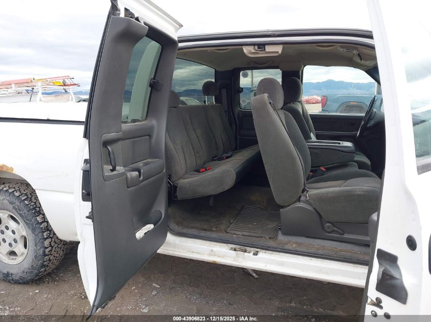 2003 Chevrolet Silverado 1500 Ls VIN: 1GCEK19T13E268758 Lot: 43906823