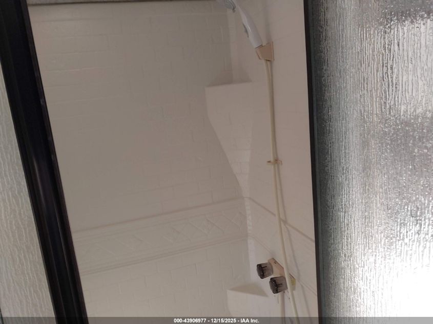 2017 Ford E-450 Cutaway VIN: 1FDXE4FS1HDC09036 Lot: 43906977