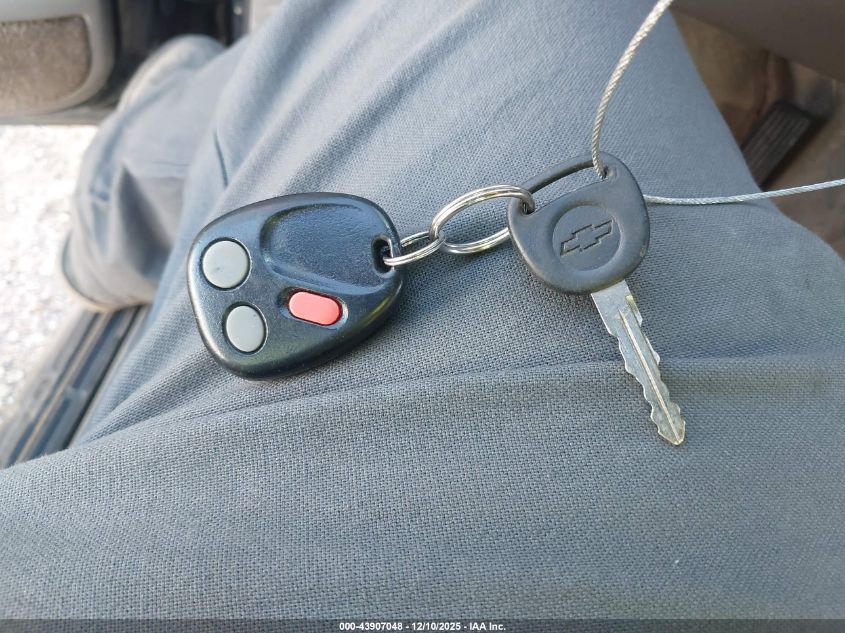 2004 Chevrolet Tahoe Lt VIN: 1GNEC13Z54R169288 Lot: 43907048