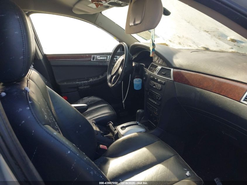 2005 Chrysler Pacifica Touring VIN: 2C8GF68465R647537 Lot: 43907058