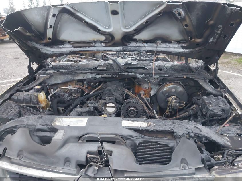 2000 Chevrolet Tahoe All New Ls VIN: 1GNEC13T4YJ139182 Lot: 43907126