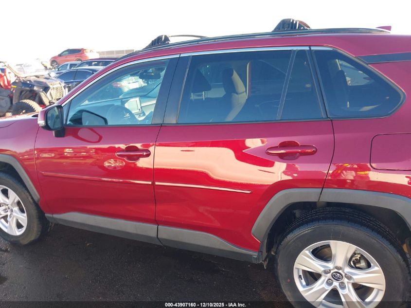 2020 Toyota Rav4 Xle VIN: 2T3W1RFV4LC064879 Lot: 43907160