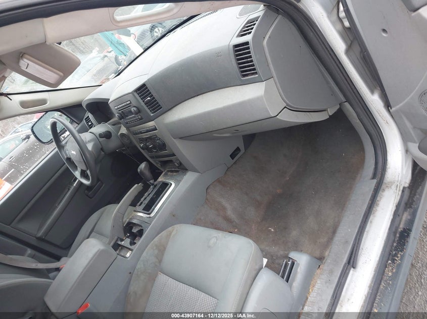 2005 Jeep Grand Cherokee Laredo