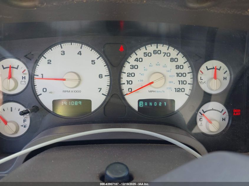 2004 Dodge Ram 1500 Slt/Laramie VIN: 1D7HA18D04J157692 Lot: 43907187