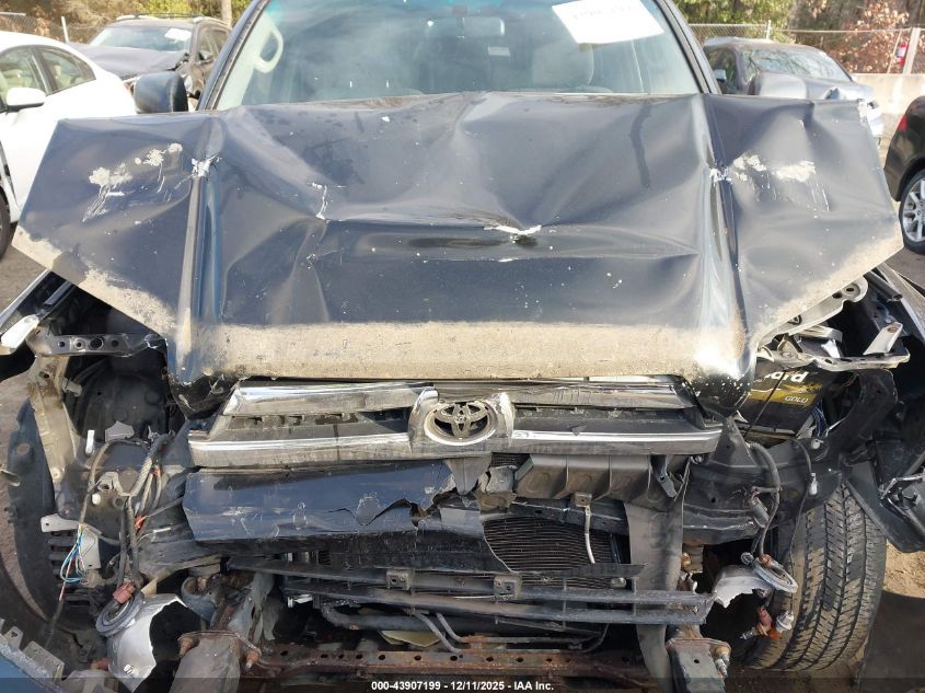 2005 Toyota 4Runner Sr5 V6 VIN: JTEBU14R850065256 Lot: 43907199