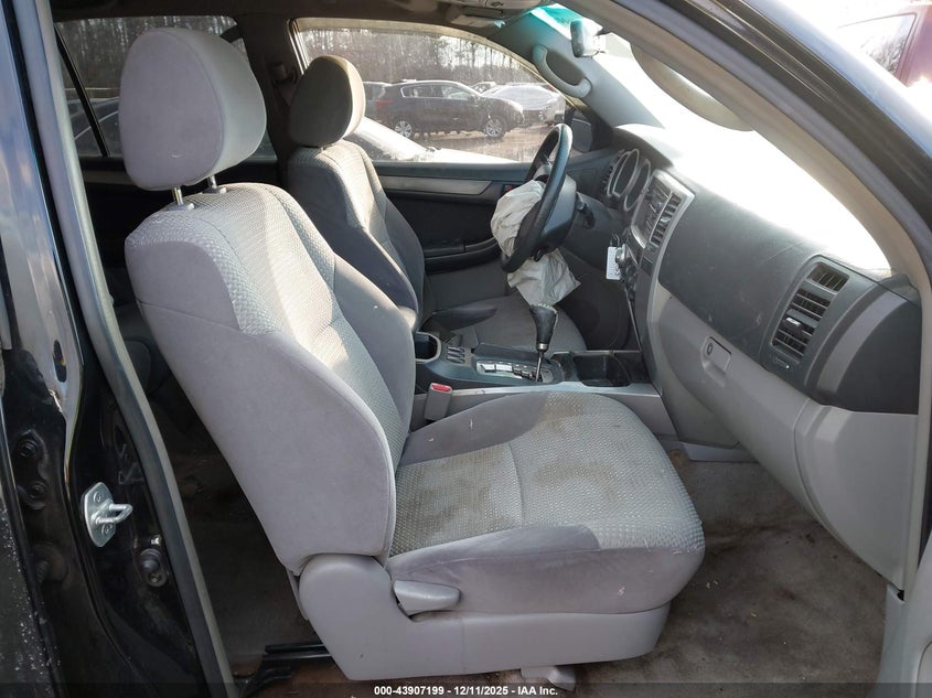 2005 Toyota 4Runner Sr5 V6