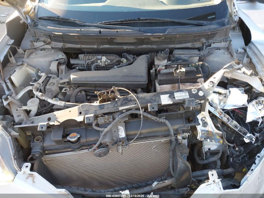 2016 Nissan Rogue S/Sl/Sv VIN: 5N1AT2MT5GC742992 Lot: 43907216