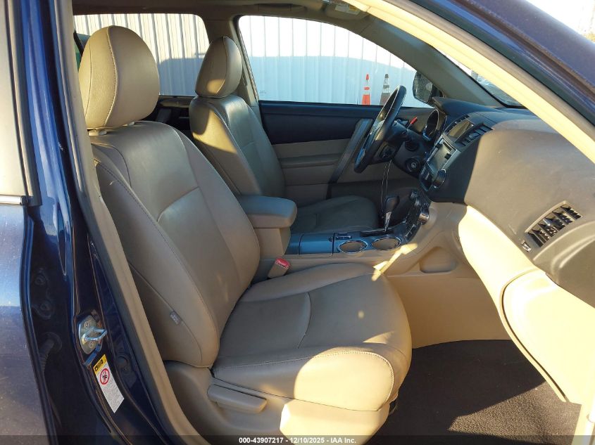 2013 Toyota Highlander Se V6