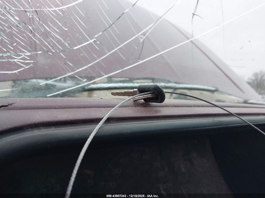 1995 Chevrolet Gmt-400 K2500 VIN: 1GCGK24K4SZ225116 Lot: 43907243