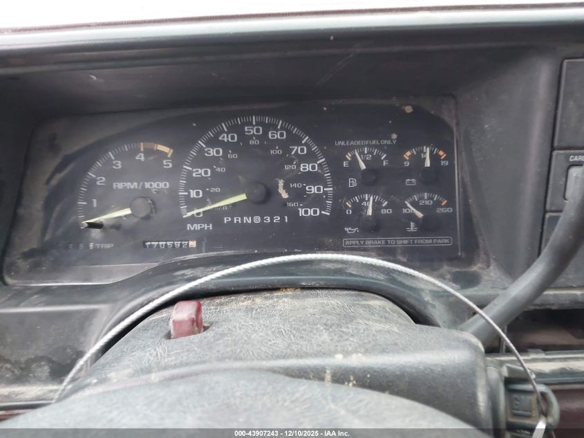 1995 Chevrolet Gmt-400 K2500 VIN: 1GCGK24K4SZ225116 Lot: 43907243