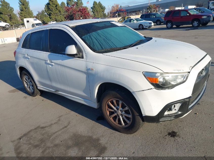 MITSUBISHI OUTLANDER SPORT ES