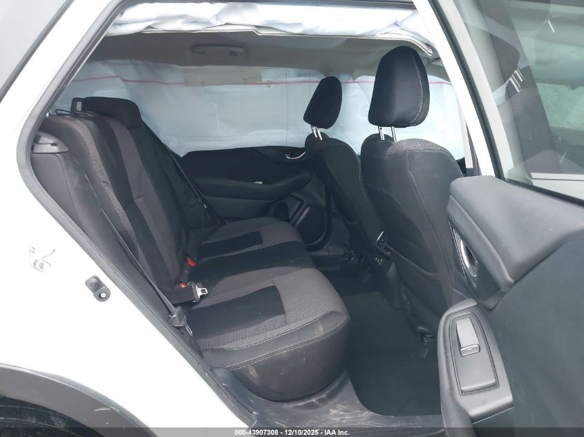 2022 Subaru Outback Premium VIN: 4S4BTAFC8N3212282 Lot: 43907308