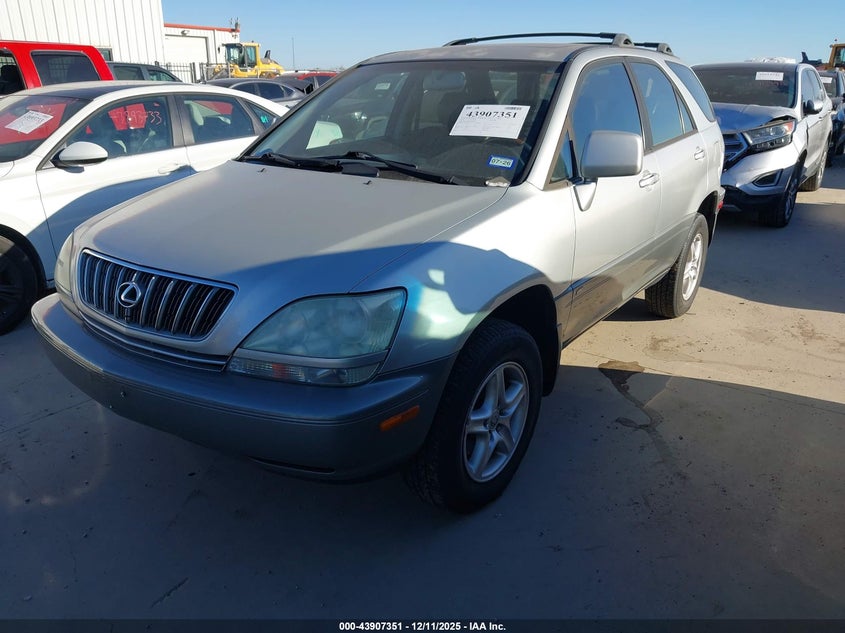 JTJGF10UX30158997 2003 LEXUS RX photo no. 2