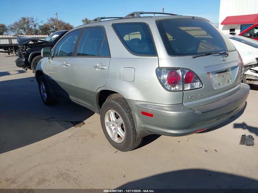 JTJGF10UX30158997 2003 LEXUS RX photo no. 3