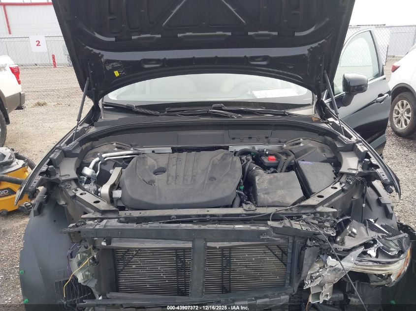 2023 Volvo Xc60 B5 Core VIN: YV4L12DV6P1218506 Lot: 43907372