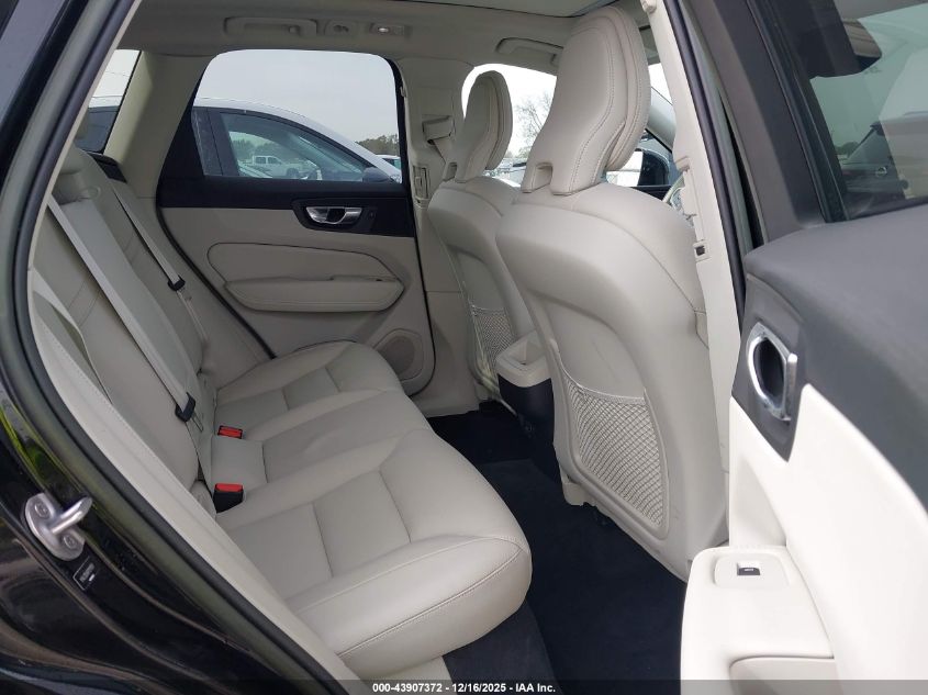 2023 Volvo Xc60 B5 Core VIN: YV4L12DV6P1218506 Lot: 43907372