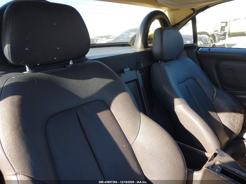 2003 Mercedes-Benz Slk 320 VIN: WDBKK65F83F286599 Lot: 43907384