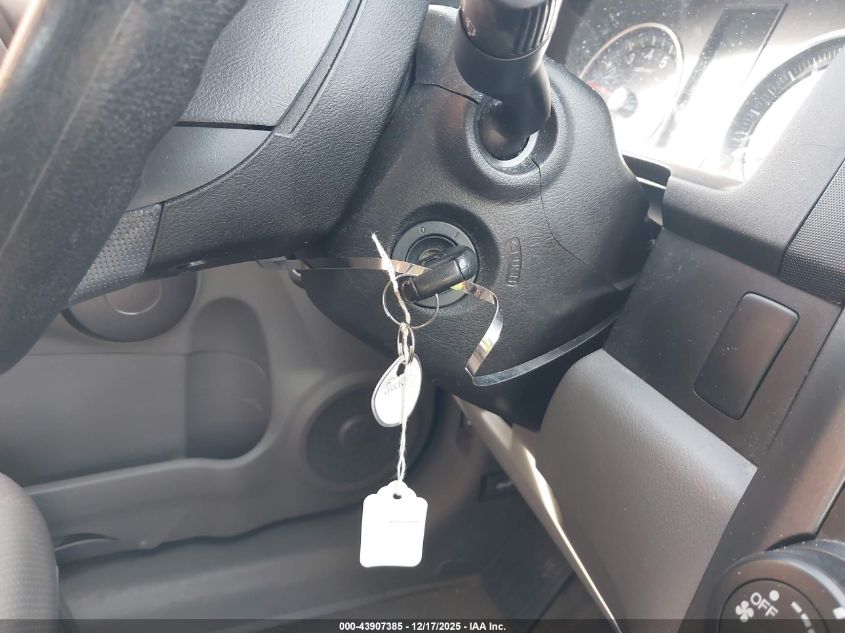 2008 Honda Cr-V Lx VIN: 3CZRE38338G709807 Lot: 43907385