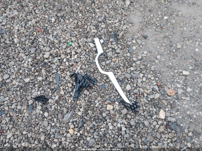 2014 Subaru Xv Crosstrek 2.0I Premium VIN: JF2GPACCXEH201162 Lot: 43907395