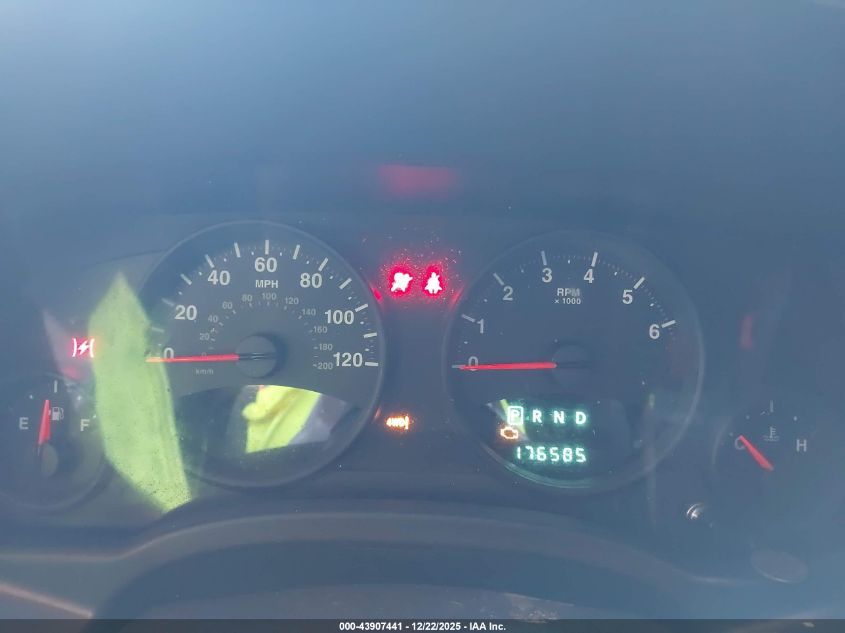 2011 Jeep Compass VIN: 1J4NF1FB3BD193950 Lot: 43907441