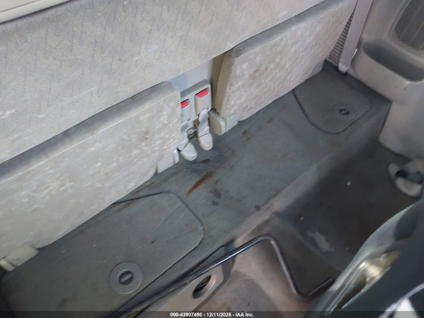 2003 Toyota Tacoma S-Runner VIN: 5TEVN52N93Z215880 Lot: 43907490