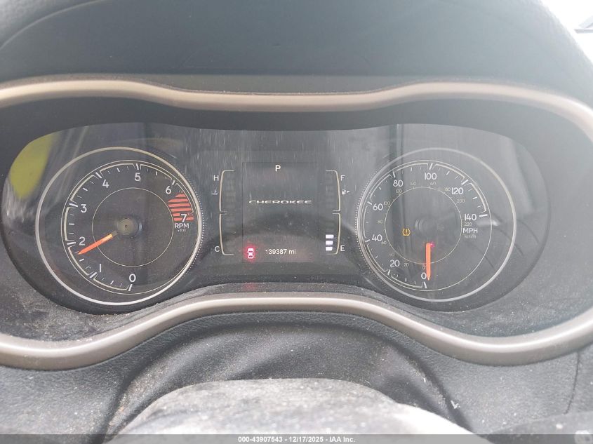 2018 Jeep Cherokee Latitude Fwd VIN: 1C4PJLCB7JD596275 Lot: 43907543