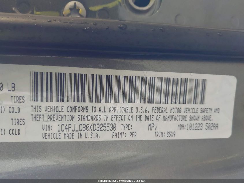 2019 Jeep Cherokee Latitude Fwd VIN: 1C4PJLCB0KD325530 Lot: 43907551