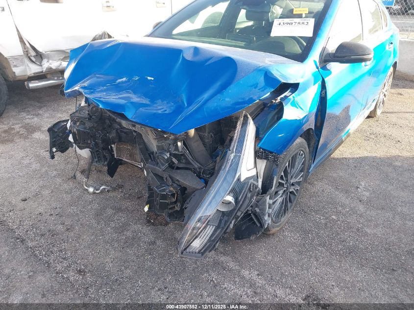 2024 Kia Forte Gt-Line VIN: 3KPF54AD7RE727130 Lot: 43907552