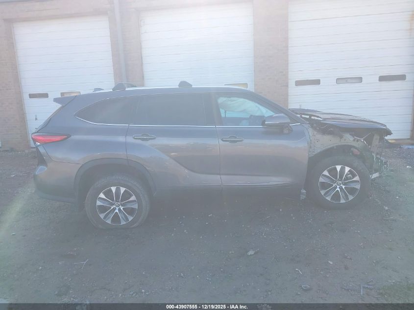 2022 Toyota Highlander Xle VIN: 5TDGZRBH1NS580536 Lot: 43907555