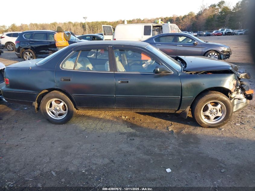 1994 Toyota Camry Le VIN: 4T1SK12EXRU366924 Lot: 43907572
