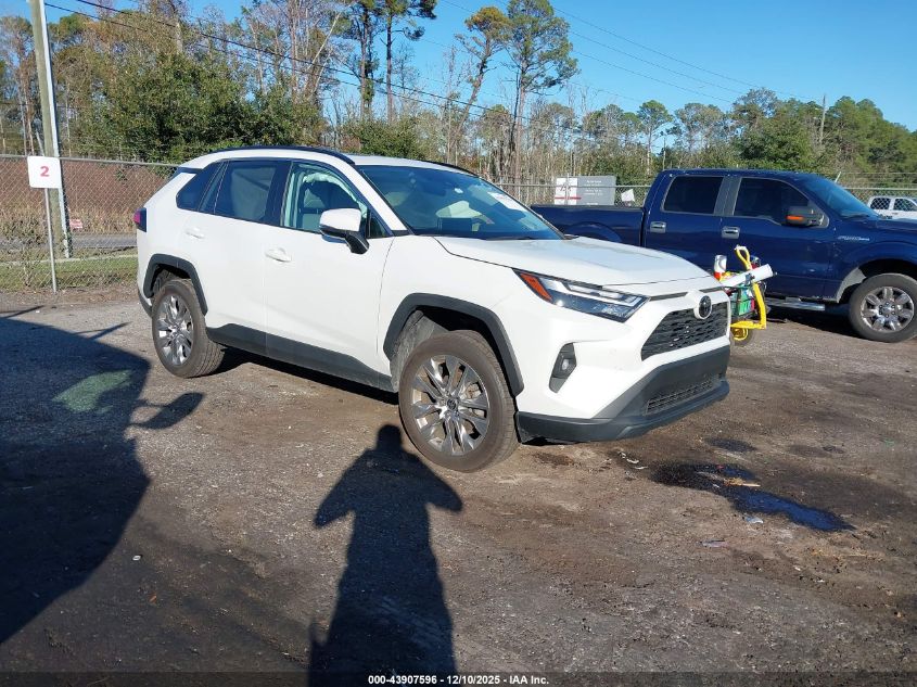 TOYOTA RAV4 XLE PREMIUM