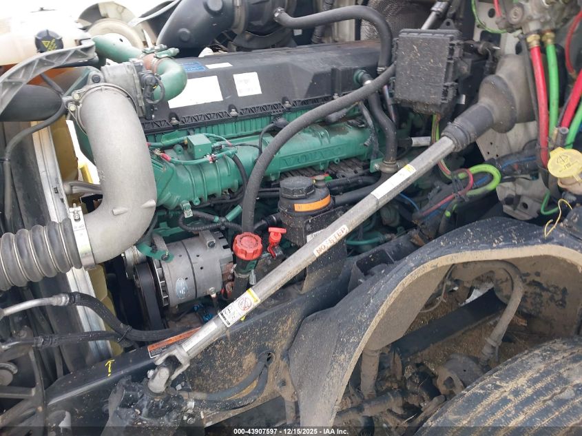 2019 Volvo Vnl VIN: 4V4NC9EH5KN873673 Lot: 43907597