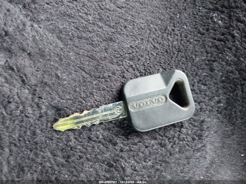 2019 Volvo Vnl VIN: 4V4NC9EH5KN873673 Lot: 43907597