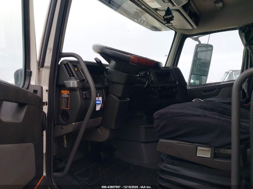 2019 Volvo Vnl VIN: 4V4NC9EH5KN873673 Lot: 43907597