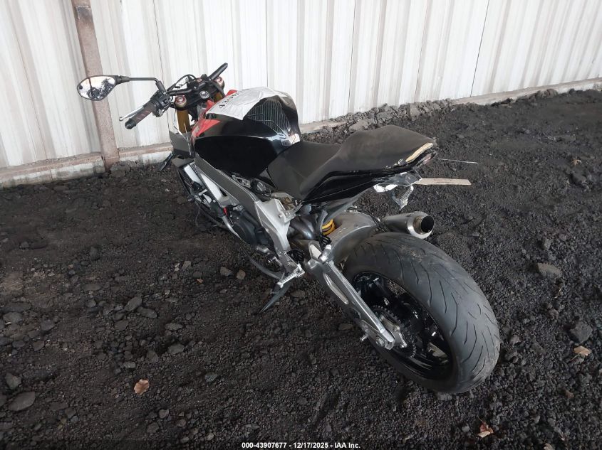 2019 Aprilia Tuono V4 Uncsport VIN: ZD4KGU007KS001007 Lot: 43907677