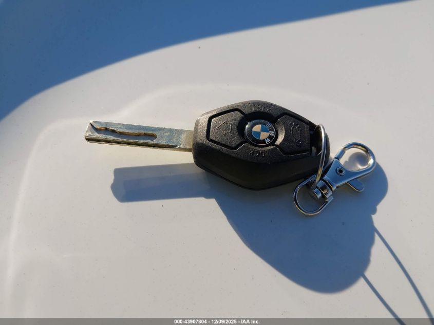 2001 BMW 330I VIN: WBAAV53421FJ72933 Lot: 43907804