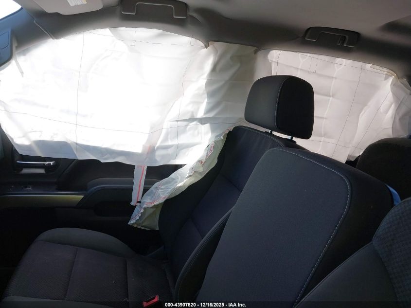 2017 Chevrolet Silverado 1500 1Lt VIN: 3GCUKREC4HG112598 Lot: 43907820